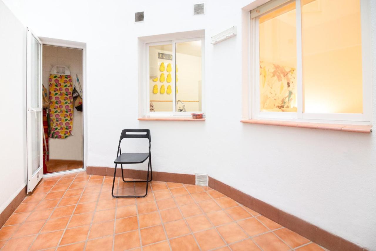 Apartamento Vicky Victoria Малага Экстерьер фото